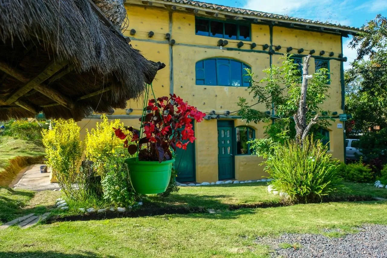 אכסניה הוסטל טבבלה Hosteria Colibri Aeropuerto